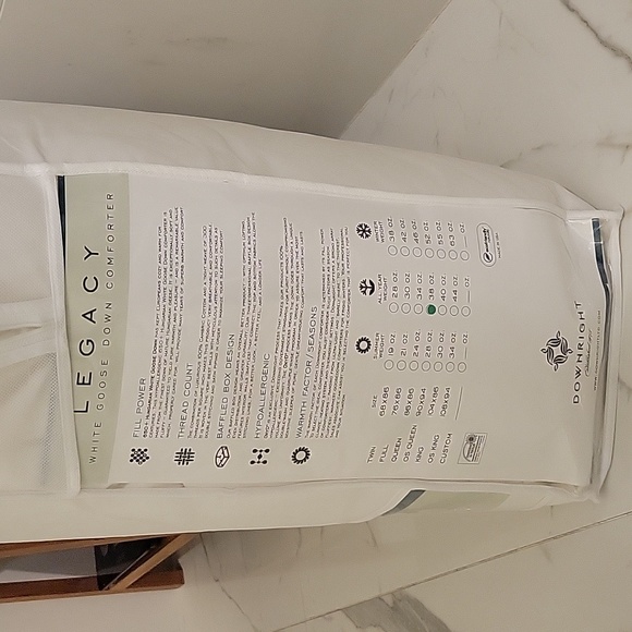 Hungarian Goose Down Duvet Insert, Queen 90x94" - Picture 3 of 4